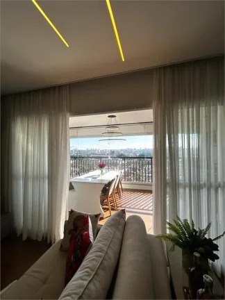 Imagem Apartamento à venda com 3 quartos, sendo 1 suíte, no condomínio Vista Parque Villa Lobos, São Paulo - SP