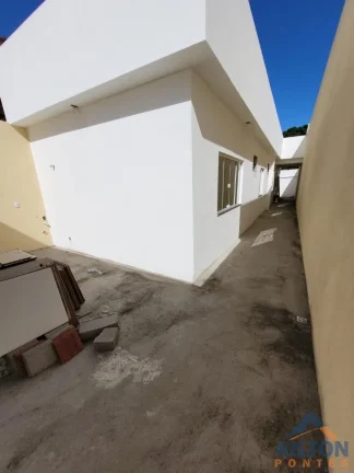 Imagem Casa Linear com 3 Quartos à Venda em Santa Mônica - Guarapari/ES