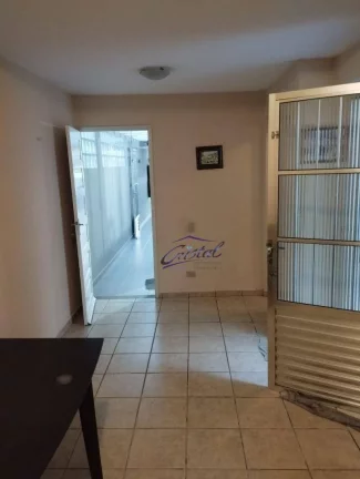 Imagem Casa com 3 quartos (1 suíte) à venda ao lado do metrô Morumbi por R$ 910.000 - Vila Sônia - São Paulo/SP