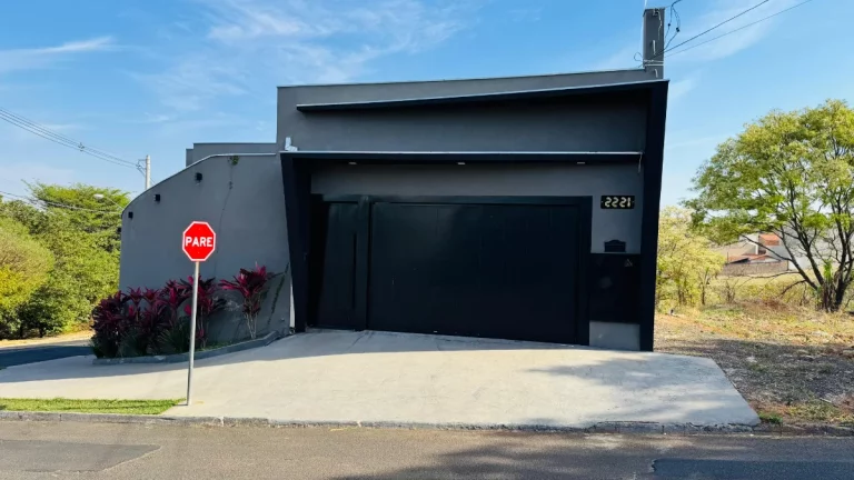 Imagem Casa de vila para venda em Jardim Piratininga com 3 quartos, sendo 2 suítes, 304m2