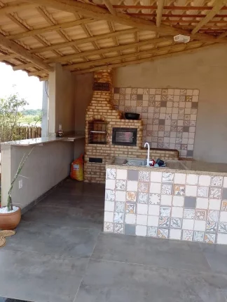 Terreno a venda em Rio das Ostras (local Cantagalo RJ. 450m2.