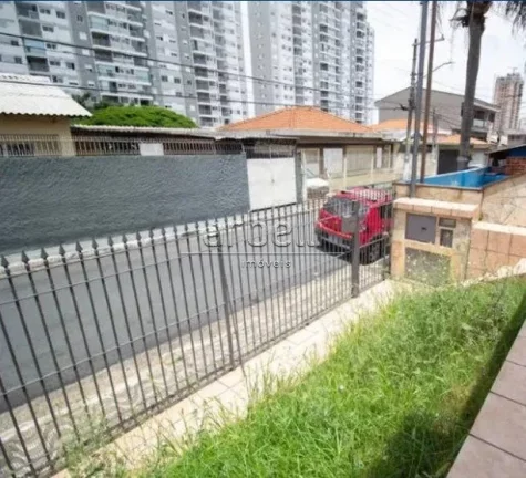 Imagem Casa térrea com 177 M², 2 dormitórios, banheiro com gabinete no lavatório e box em vidro, ampla ...