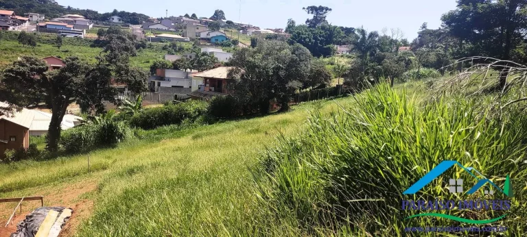 Imagem Vista espetacular e segurança: seu terreno te espera em Paraisópolis!