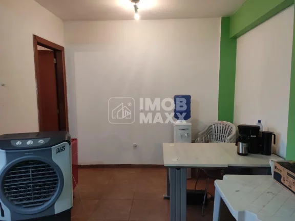 Imagem Sala comercial à venda em Taguatinga Norte, 33m², 1 banheiro, excelente localização. Oportunidade!