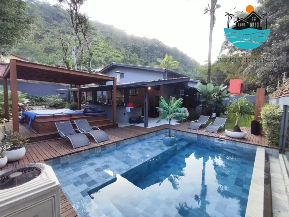 Imagem Casa para Aluguel de Temporada em Juquehy - piscina aquecida, jacuzzi, churrasqueira, 2 vagas 3 dorm,1 suíte, máx. 10 pessoas | Juquehy Imobiliária