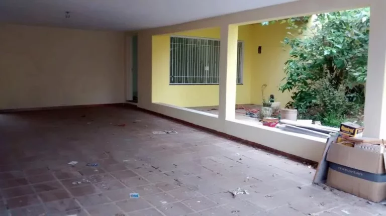 Imagem Sobrado com 4 dormitórios à venda, 400 m² por R$ 600.000,00 - Jardim Casa Branca - Suzano/SP