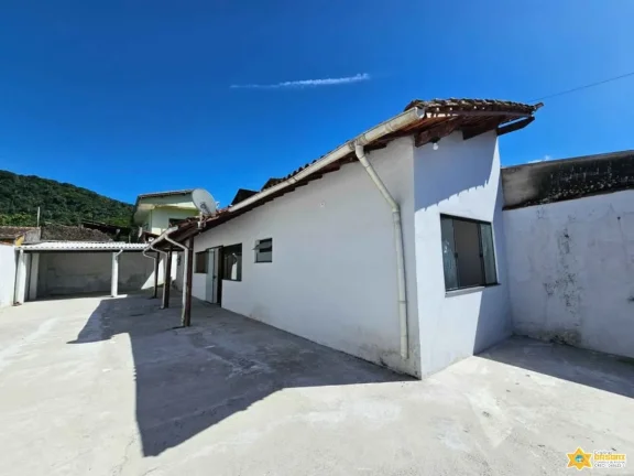 Imagem VENDE SE EXCELENTE CASA NO PEREQUE AÇU