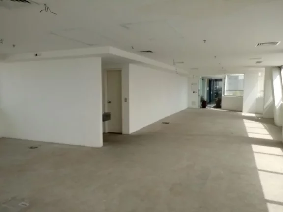 Imagem Conjunto Comercial no Ipiranga- Silva Bueno