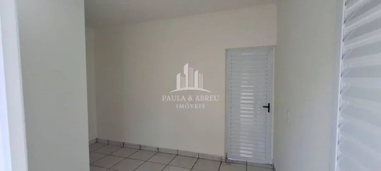 Imagem Aluga-se Salas Comerciais 2 Cômodos, 1 Banheiro, na Vila Augusto, próximo ao Centro de Mauá-SP