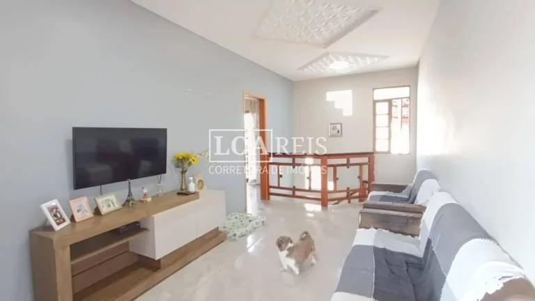 Imagem CASA JARDIM SATELITE - 3 DORM | 170M²