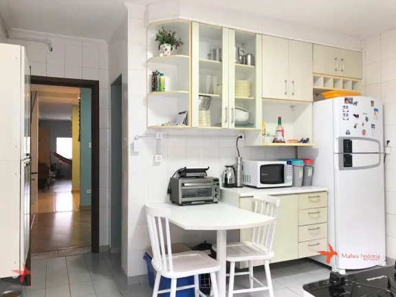 Imagem Casas à venda no Jabaquara, São Paulo-SP: 3 quartos, 1 suíte, 4 banheiros, 1 vaga de garagem e 173m² de área.