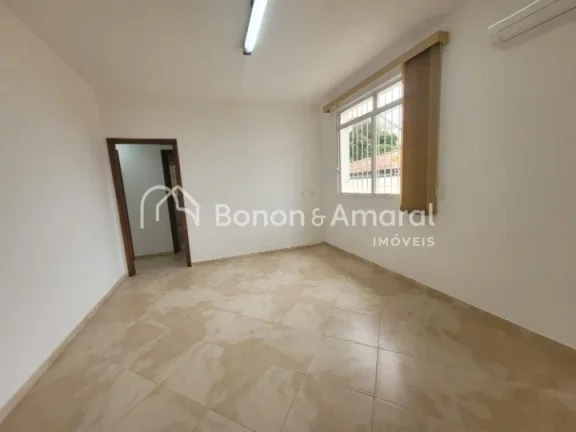 Imagem Excelente sobrado comercial para locação, localizado em rua de grande fluxo de veículos e pedestr...
