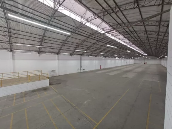 Imagem Galpão para alugar, 4000 m² por R$ 78.500,00/mês - Vila Sol Nascente - Suzano/SP