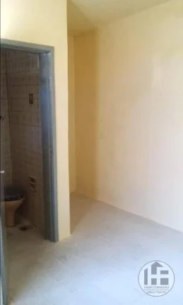 Imagem Casa com 2 pavimentos à venda, 5 quartos (1 suíte) no bairro da tamarineira, Recife-PE.