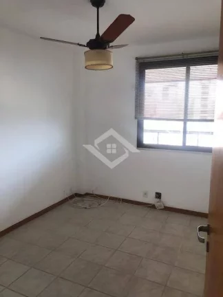 Imagem Apartamento 3 Quartos com Vista para o Mar em São Domingos - 130m²