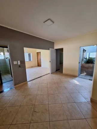 Imagem TOPISSIMA CASA NO CENTRO DE BIRIGUI ALUGA-SE E VENDE-SE 02 DORMT.