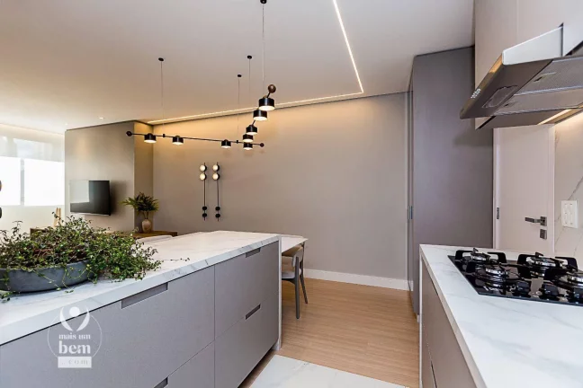 Imagem Lindo apartamento, localização espetacular à venda por R$ 890.514 - Bigorrilho - Curitiba/PR