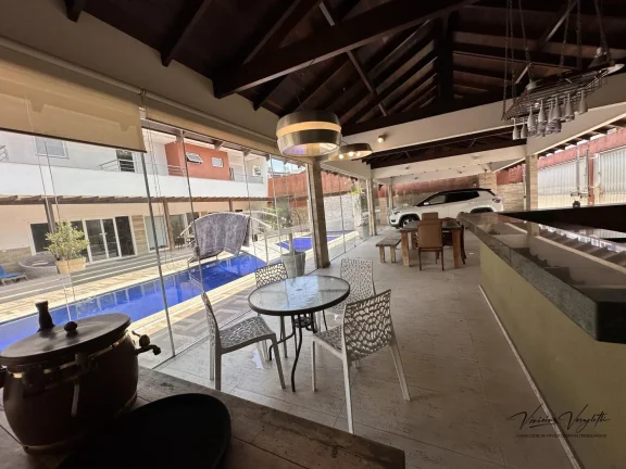 Imagem Casa para Temporada em Balneário Camboriú / SC no bairro Centro