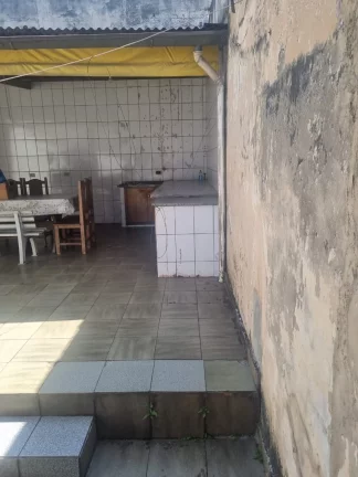 Imagem VENDO LINDA CASA TÉRREA NO BAIRRO CAMPO GRANDE!