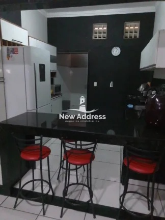 Imagem Casa térrea com 3 quartos, sendo 2 suítes, ambientes integrados e área de serviço ventilada, ideal para quem busca conforto e funcionalidade.