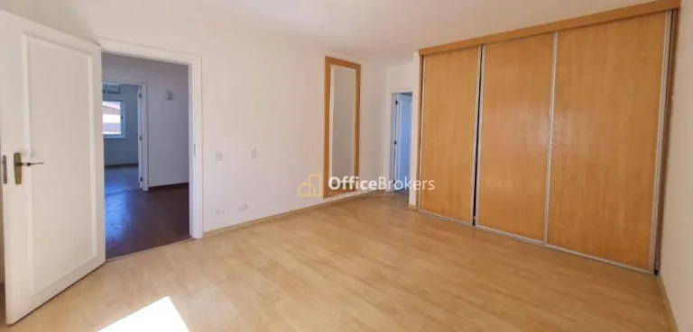 Imagem Casa à venda Residencial 5 com 4 dormitórios à venda, 620 m²