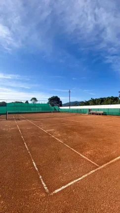 Imagem Casa com 4 suítes e 4 vagas de garagem - Campeche, Florianópolis/SC
