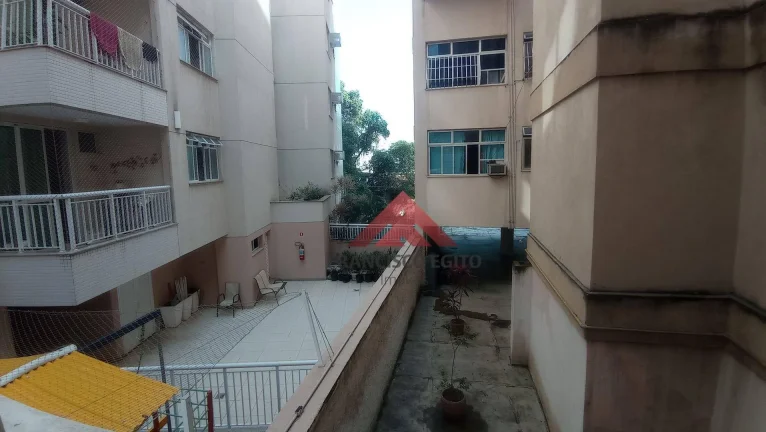 Imagem Apartamento com 2 dormitórios à venda, 66 m² por R$ 340.000,00 - Santa Rosa - Niterói/RJ
