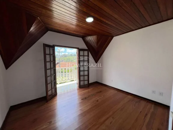 Imagem Casa à venda, com 4 quartos, 235m2
