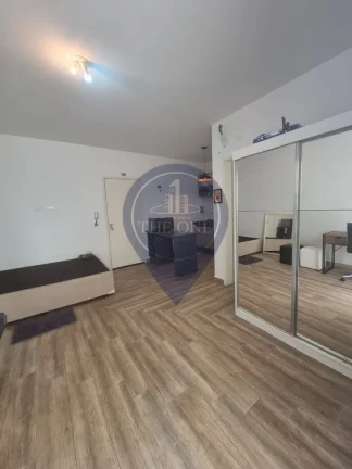Imagem Studio para locação mobiliado em São Paulo-SP, Jardim da Glória, com 1 quarto, 1 banheiro, 31m² de área. Venha conferir!