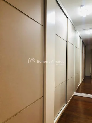 Imagem Apartamento duplex de 190 m² de área útil, um por andar, totalmente reformado, à venda no charmo...