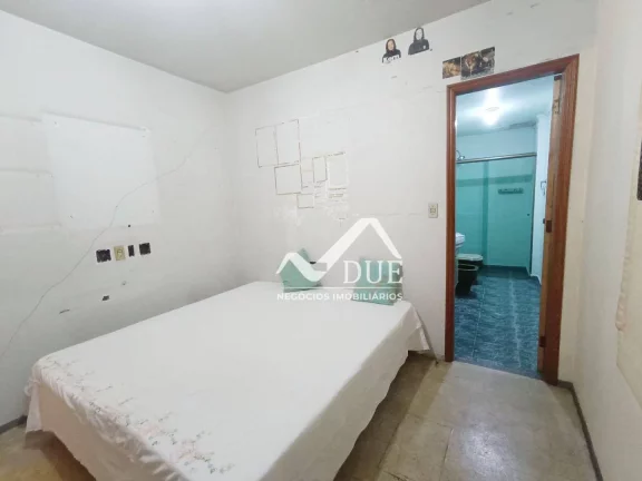 Imagem Apartamento com 4 dormitórios à venda, 152 m² por R$ 850.000,00 - Gonzaga - Santos/SP