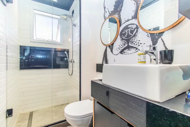 Imagem Cobertura à venda em Porto Alegre, Petrópolis, com 2 quartos, 129,91m2