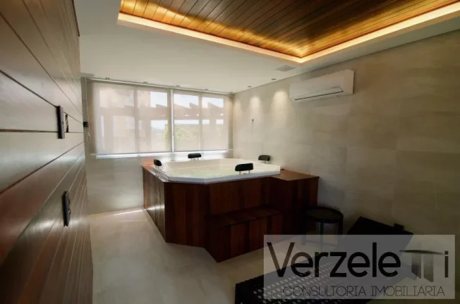Imagem Apartamento 4 ou + dormitórios para Venda em Balneário Camboriú / SC no bairro Barra Sul
