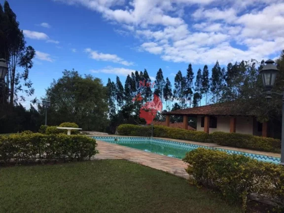 Imagem Troco Sítio por Imovel no ABC, com 3 alqueires , piscina tem um quiosque com churrasqueira , bairro Boa Vista, Torre de Pedra