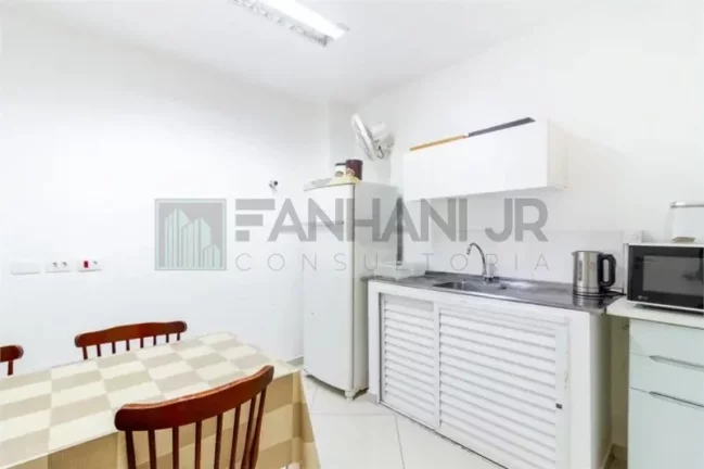 Imagem Excelente oportunidade: Casa Comercial à venda em São Paulo-SP, Jardim Paulista! 12 salas, 6 banheiros, 12 vagas, 700m².