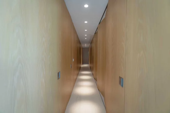 Imagem Apartamento mobiliado com 4 suítes e 5 vagas de garagem na Avenida Atlântica em Balneário Camboriú