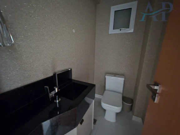 Imagem Apartamento no Canto do Forte em Praia Grande com 4 Dormitórios e 3 Vagas