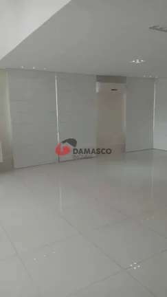 Imagem Sobrado à venda 3 Quartos, 3 Suites, 6 Vagas, Cerâmica, São Caetano do Sul - SP