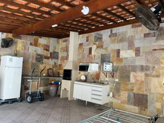 Imagem APARTAMENTO COM 3 DORMITÓRIOS SENDO 1 SUÍTE, HÁ DUAS QUADRAS DA PRAIA DE PITANGUEIRAS.