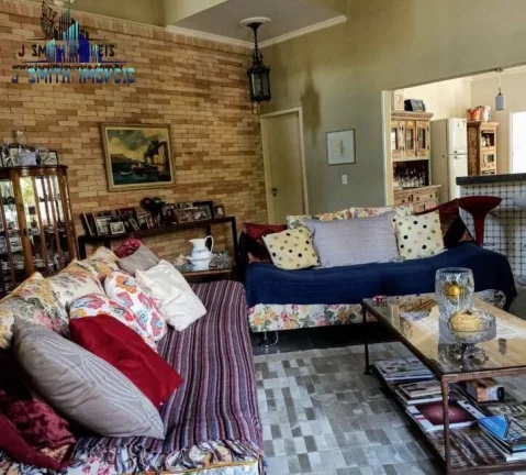 Imagem LINDA CASA ESTILO TOSCANA, EM CONDOMÍNIO FECHADO - km 39 - VGP