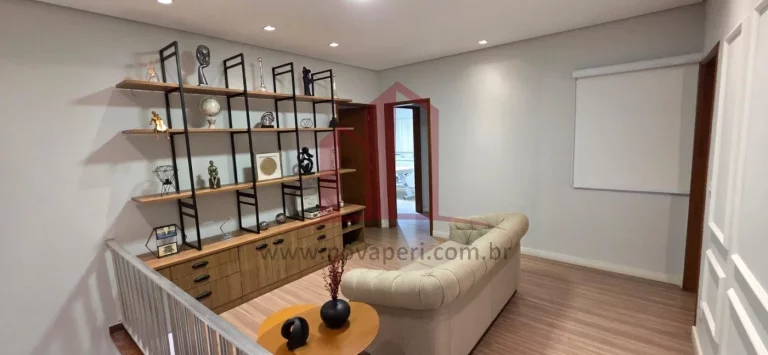 Imagem Oportunidade Única: Casa Comercial à Venda no Centro de Franco da Rocha-SP, 3 Quartos, 1 Suíte, 4 Salas e 2 Vagas de Garagem!