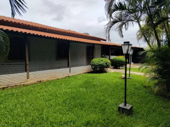 Imagem Chácara Condomínio para Venda em Limeira, Jardim Residencial Alto do Flamboyant, 3 dormitórios, 2 banheiros, 5 vagas