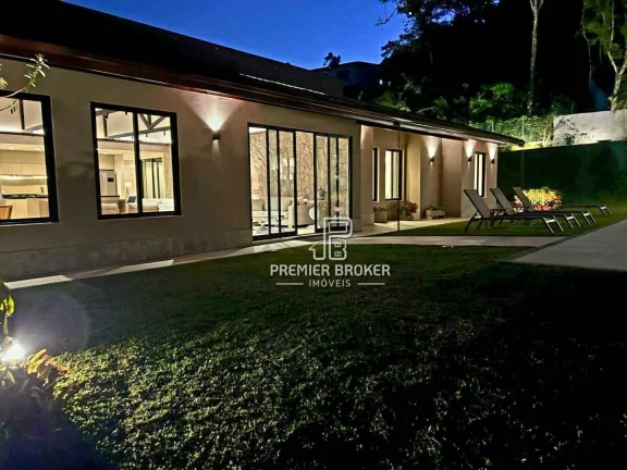 Imagem Casa à venda, 497 m² por R$ 4.490.000,00 - Comary - Teresópolis/RJ