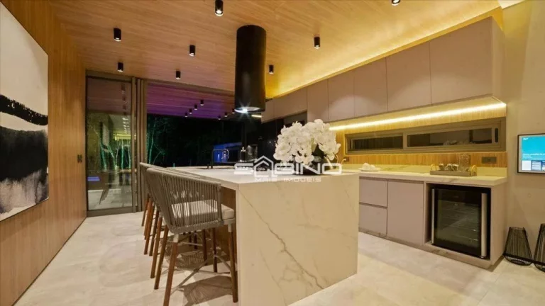 Imagem Belíssima casa à venda com 5 Dormitórios 5 Suítes 384 m² de área útil - Riviera de São Lourenço - Bertioga SP