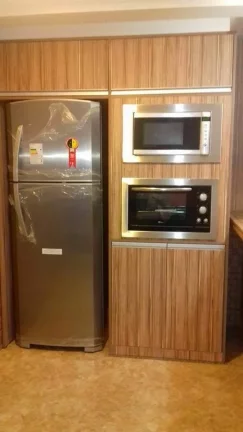 Imagem CASA COM 5 QUARTOS, MUITO PROXIMO AO CENTRO DE NOVA FRIBURGO