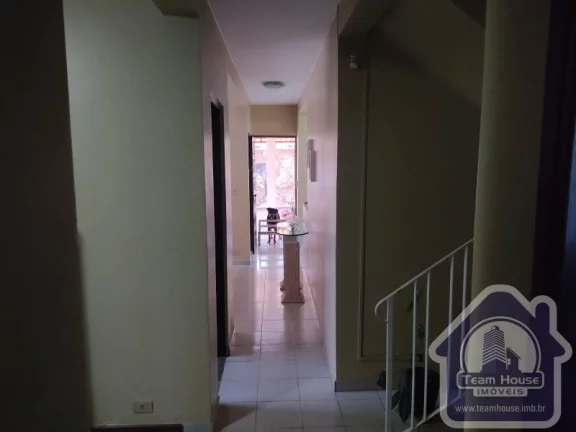 Imagem Sobrado a venda na Vila Lavínia em Mogi das Cruzes SP