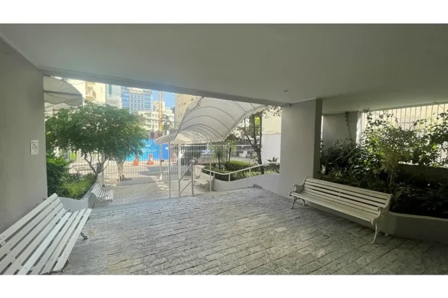 Imagem Apartamento à venda no Itaim Bibi, São Paulo-SP: 1 quarto, 1 banheiro, 1 vaga de garagem e 50m² de área.