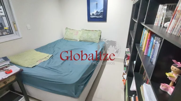 Imagem Apartamento de 2 dormitórios com suíte garagem demarcada varanda Gourmet no Gonzaga ! PORTEIRA FECHADA !