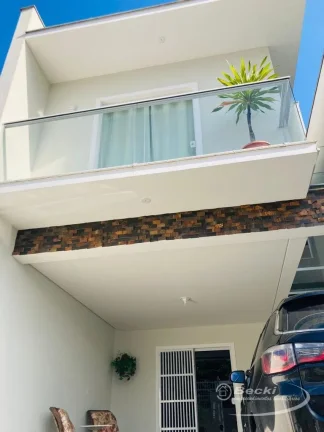 Imagem Casa no bairro Itaum - Joinville