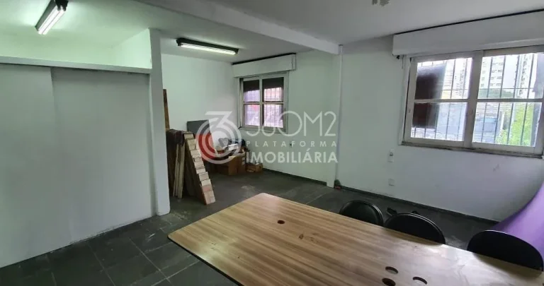 Imagem Sobrado para Venda em São Paulo / SP no bairro Indianópolis